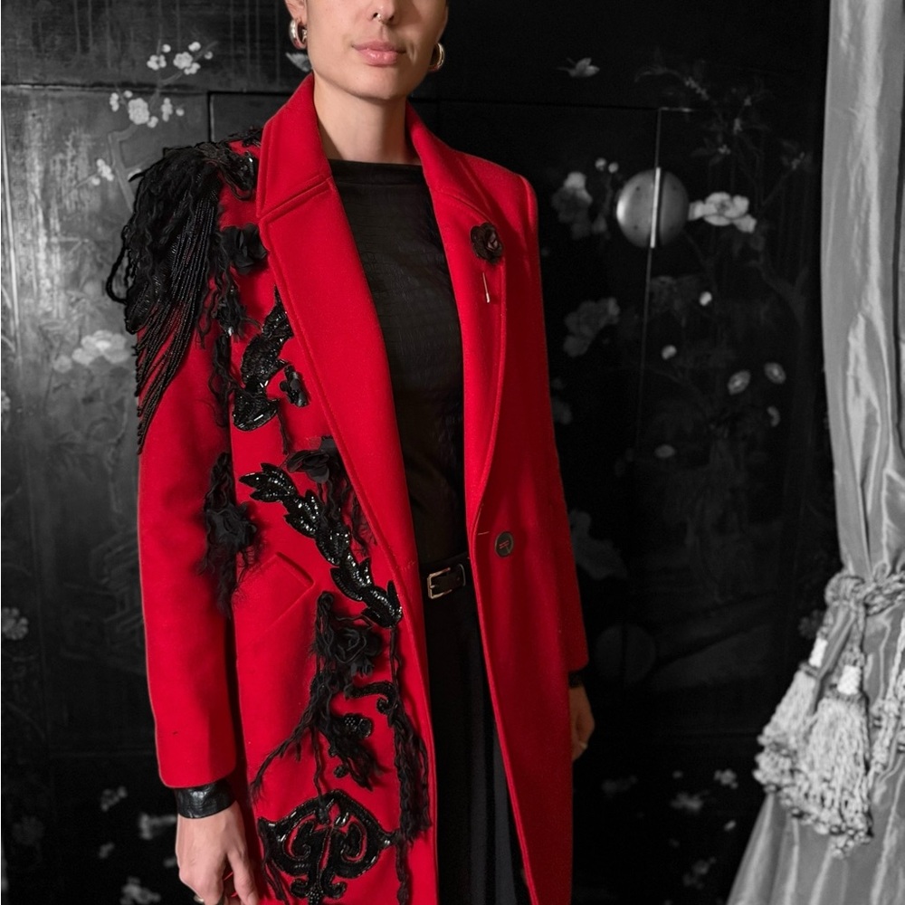Chic Red Women's Trench Coat with Black Embroidery